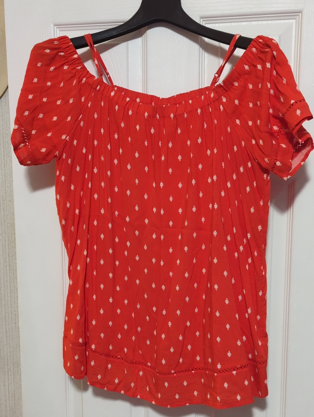 Women's Red Off-Shoulder Short Sleeve Top